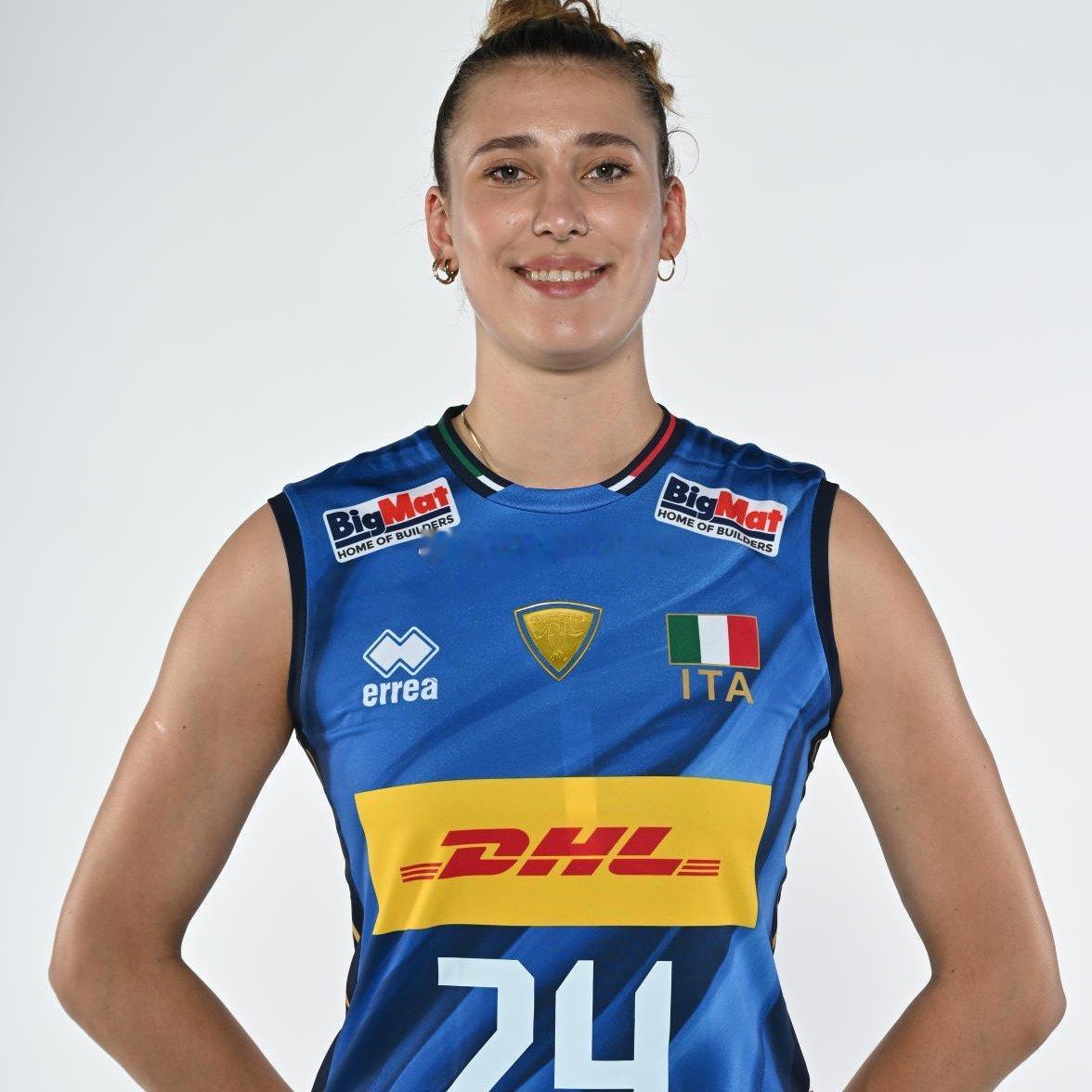 🎙️安特罗波娃：❓土耳其俱乐部对你虎视眈眈已是公开的秘密，毕竟他们行事作风总是