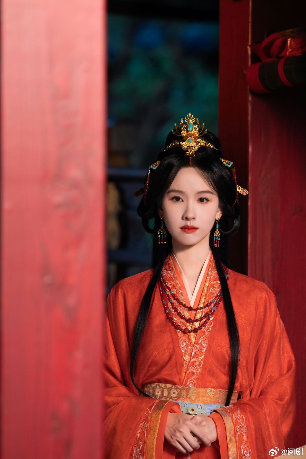 陈都灵的角色从夯到夯古偶赛道竞争格外激烈，不少女演员一部爆火后后续作品疲软，陈都