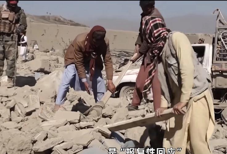 快报！快报！巴基斯坦和阿富汉两个邻国再次发生冲突。
据巴基斯坦军方消息，24日巴