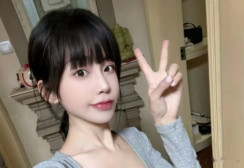 1月6日，娱记直播爆司晓迪真面目，司晓迪本人在线观看，感觉今晚又要熬夜！
内娱嫂