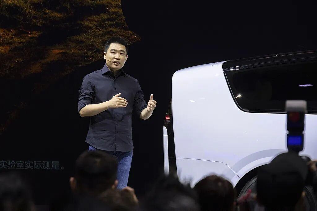 理想汽车2026绝地反击：聚焦增程，剑指55万辆

理想汽车2025年销量有点掉