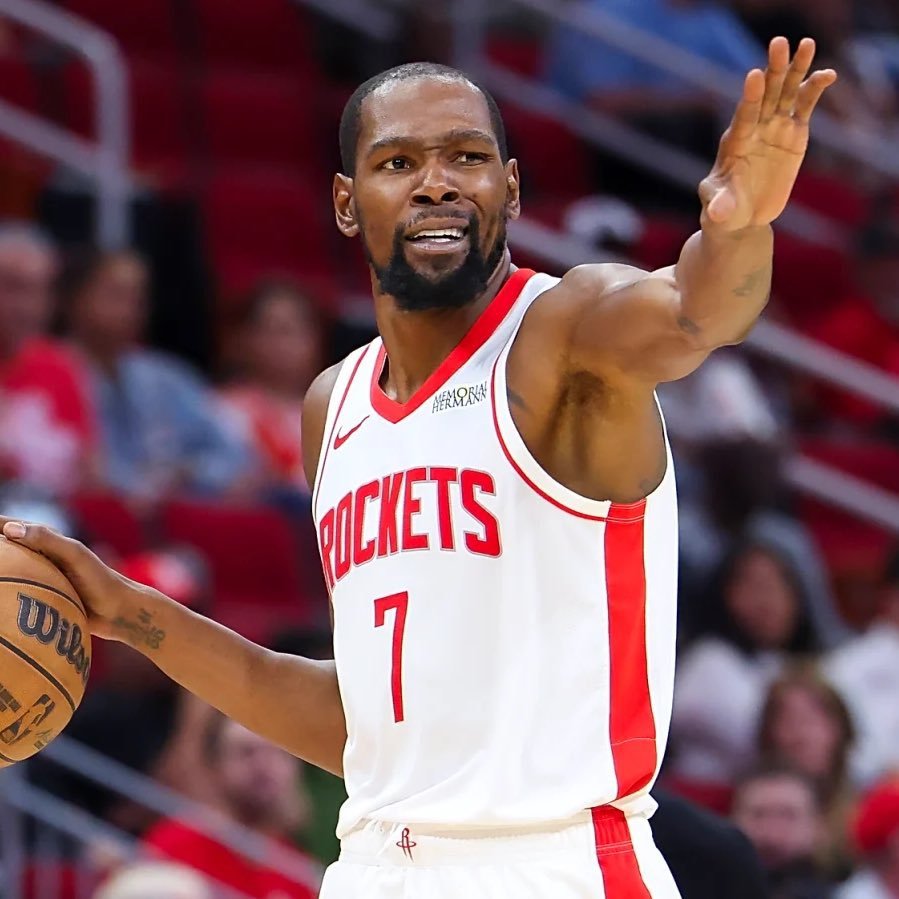 据报道，凯文·杜兰特对火箭队的整体阵容质量感到失望，并不认为休斯顿是他的“长期选