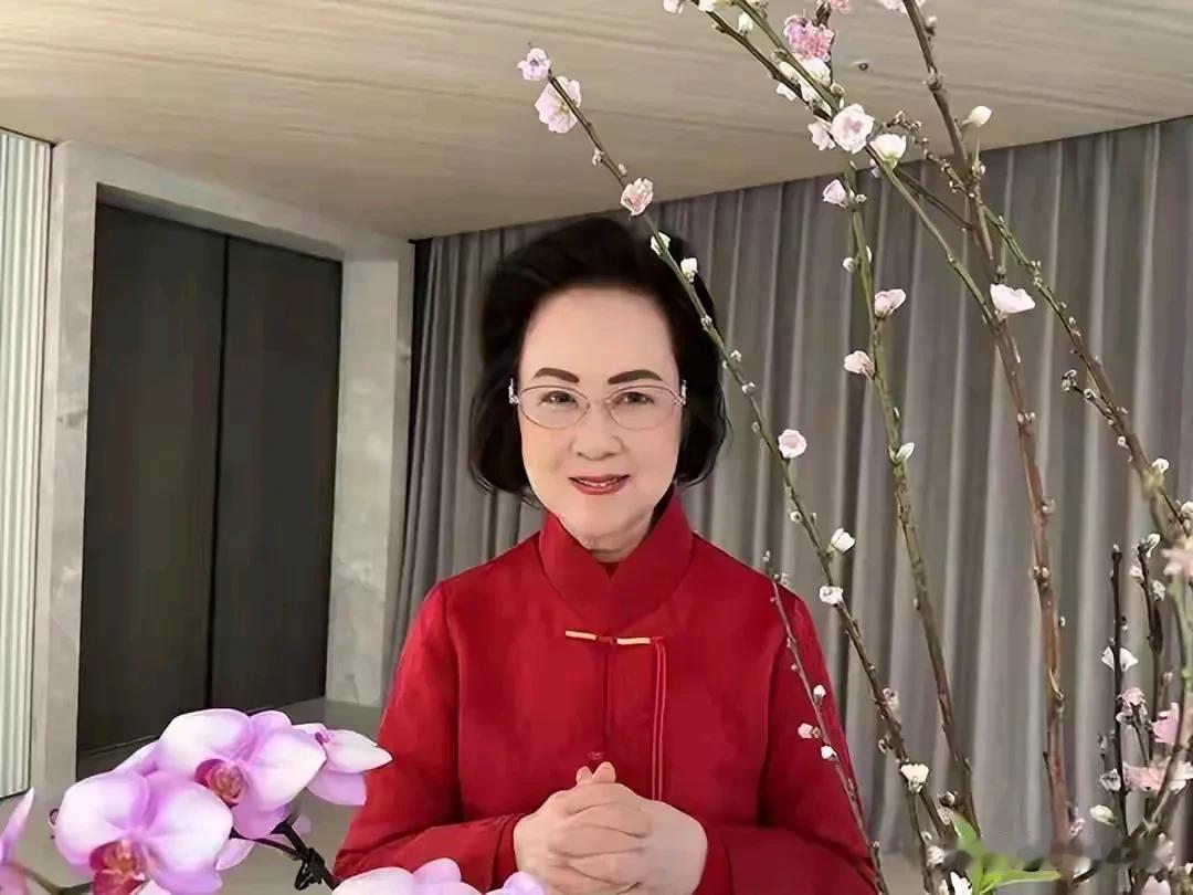 86岁知名言情小说作家琼瑶在家中轻生。《还珠格格》大家都听说过吧。我听过没看过，