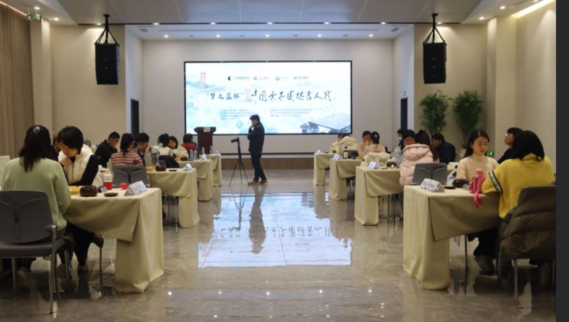 女子名人战~
丁柯文晋级四强有点爆冷
唐嘉雯女子第一徒有虚名



第5届梦之蓝