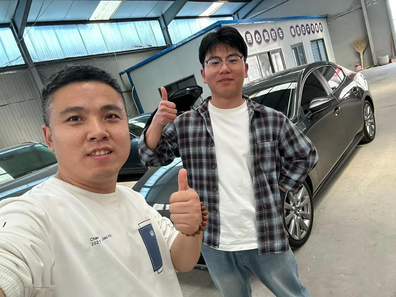 给青岛小兄弟淘的23年2.0昂克赛拉，交车[玫瑰]
用心淘好车，唯信任不可辜负[