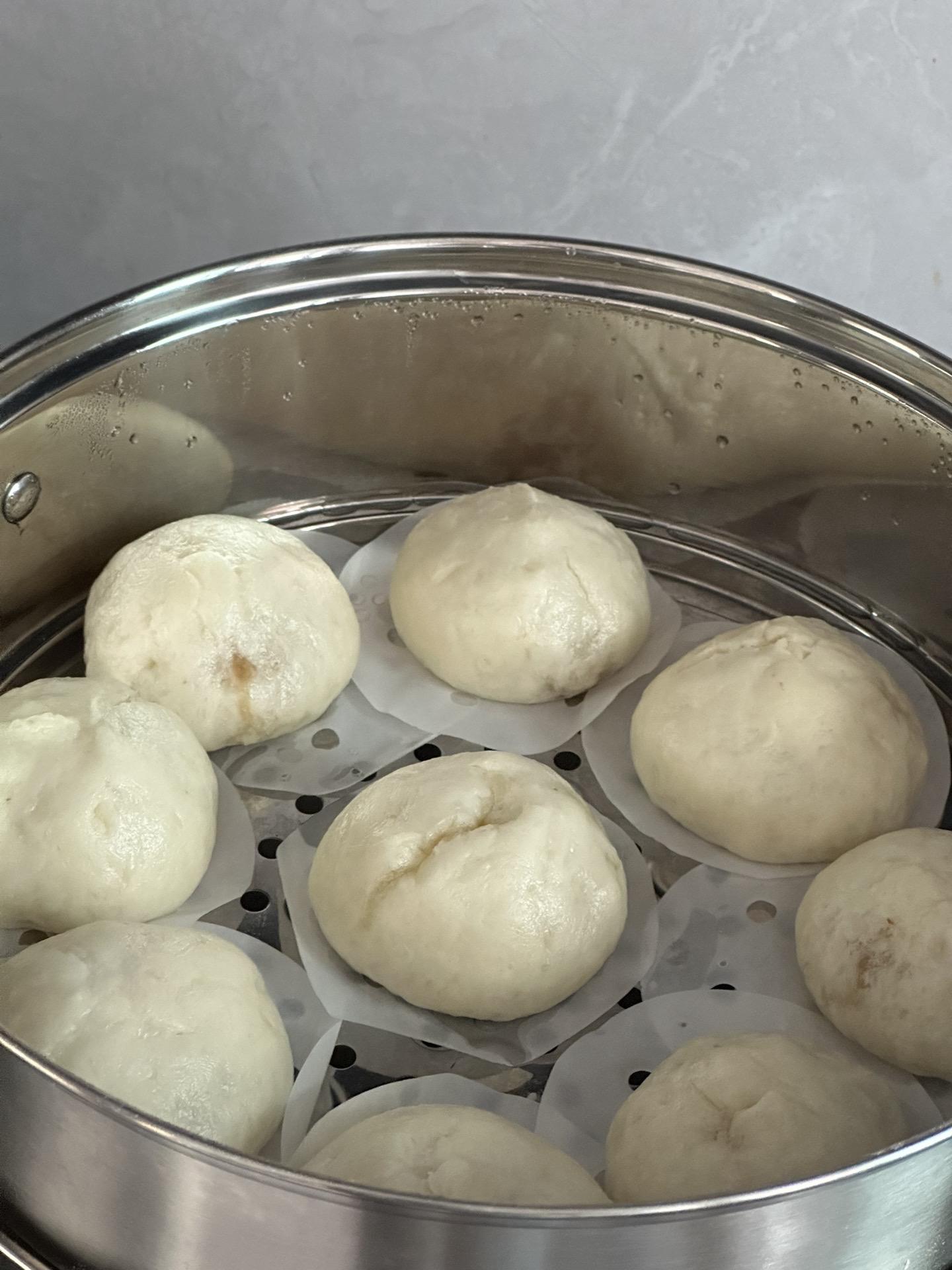 怎么办 我才24岁就做出如此色香味俱全香甜可口唇齿留香回味无穷的肉包