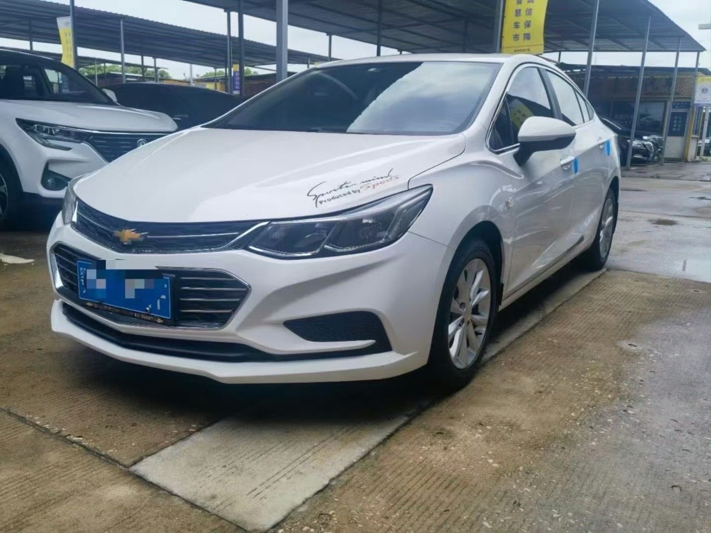 月底最后一天 成交两台2017年 科鲁兹 在武汉的小冯同学带走 ，他和我一个专业