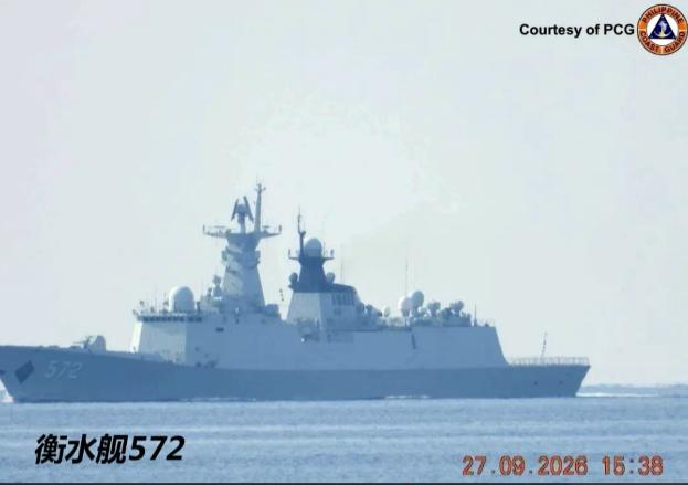 马尼拉一觉醒来，发现家门口多了三艘中国军舰。9 月 27 日，南海方向，中方连出