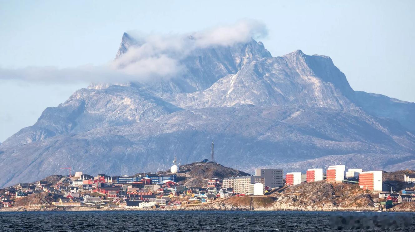 这有何深意？泽连斯基就格陵兰岛问题批评美欧1月30日，据俄新社报道，乌克兰总统泽