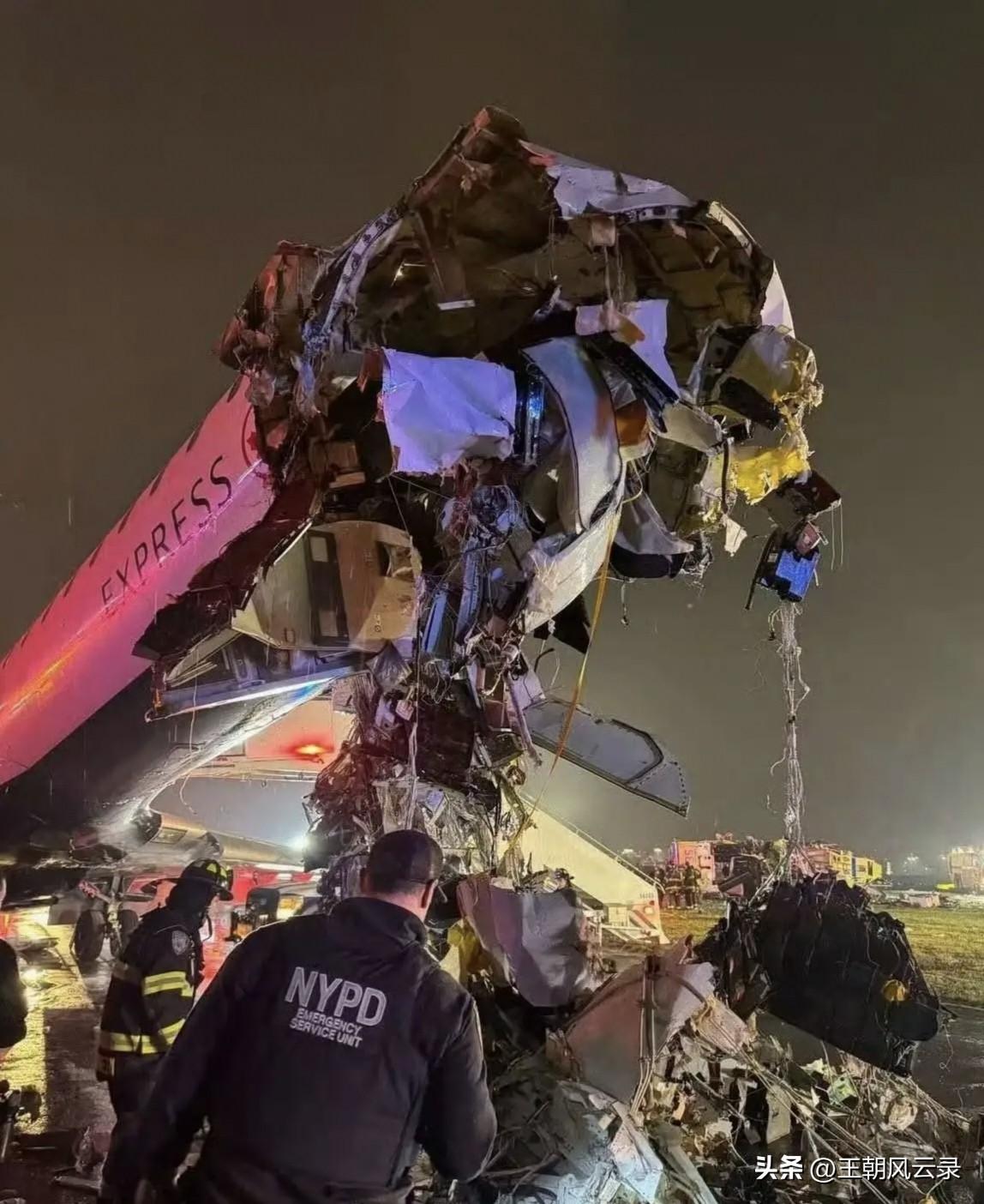 美国纽约机场飞机与消防车相撞！正副机长双双不治身亡
正当美军战机在伊朗被击中的同