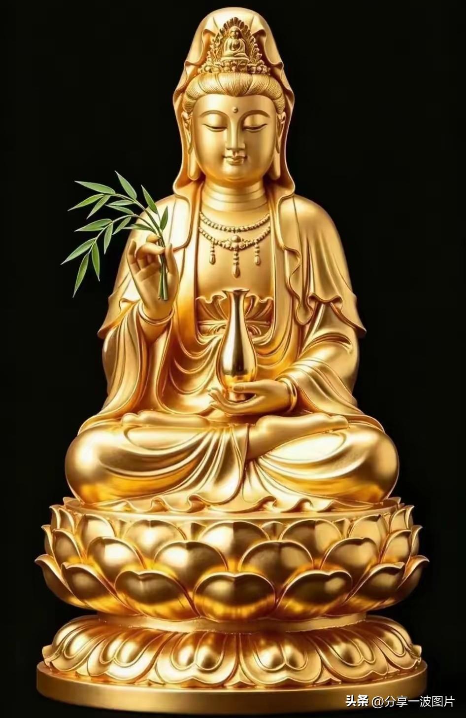 观音菩萨🙏
祈愿平安顺遂，财禄安康。
求财取之有道，常怀善念，便是此生最大福报