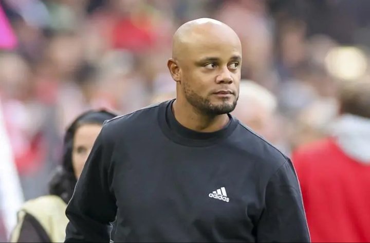 拜仁在本周的欧冠联赛阶段第三轮客场1-4不敌巴萨，并在比赛中暴露出防守上的诸多问