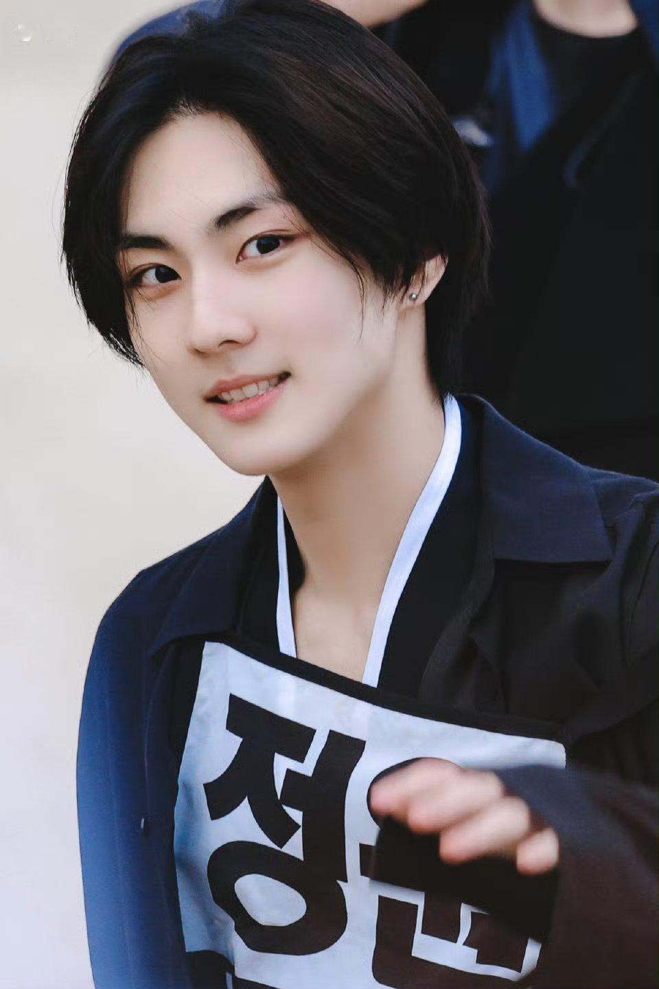 梁祯元嗯呐我家日系花美男 