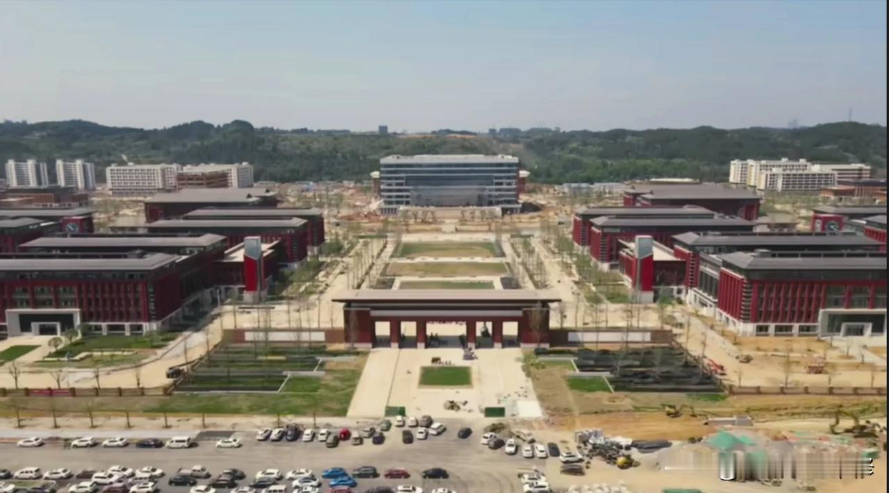 即将建成的南充川北医学院大学城校区