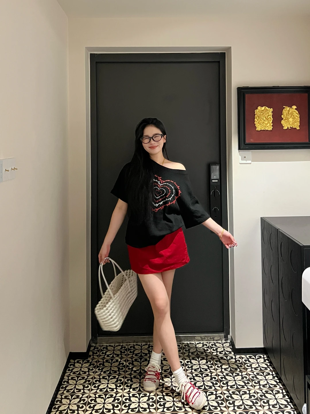 黑配红真的看不腻🥰