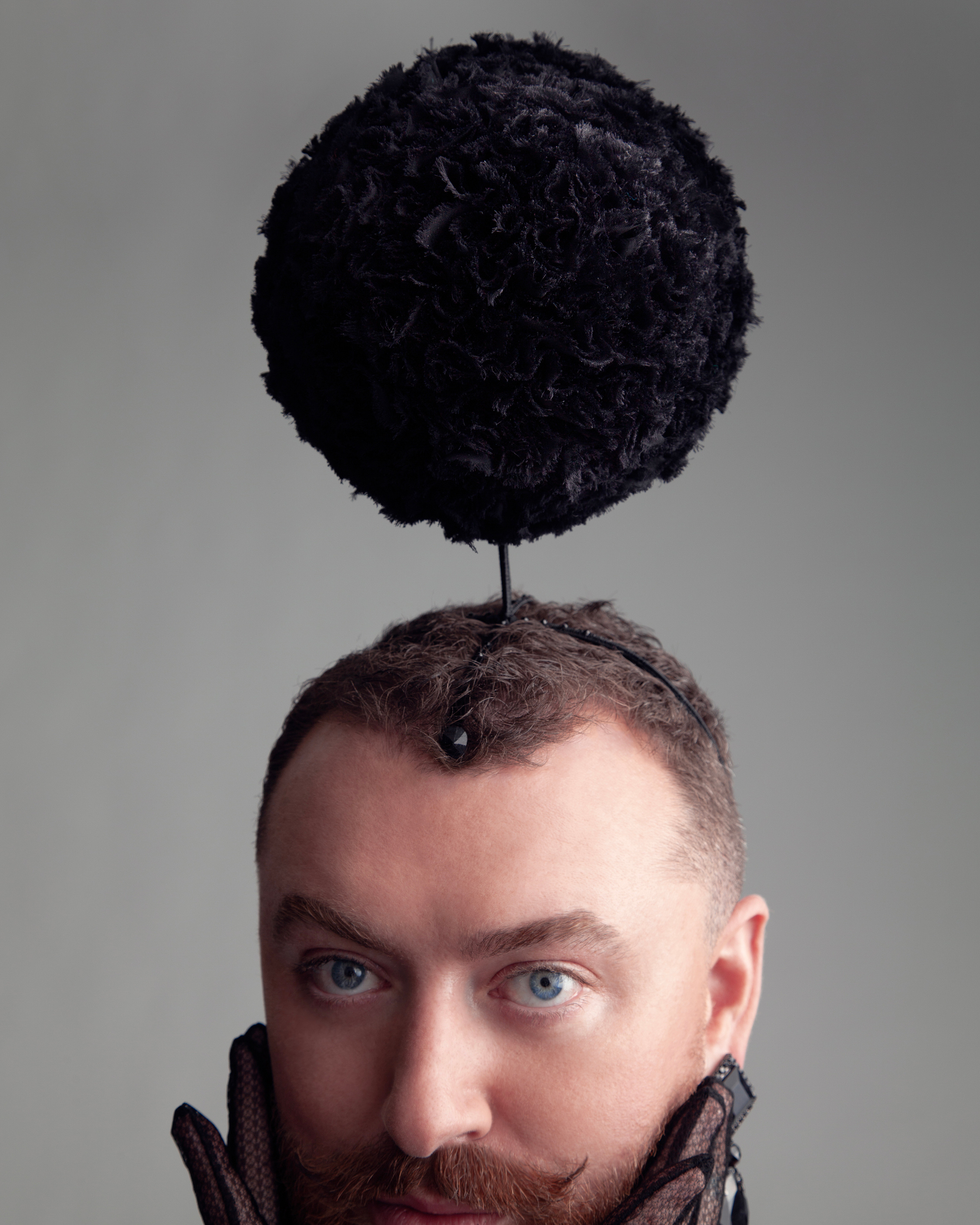 Sam Smith 预告 Met Gala 2026造型: 