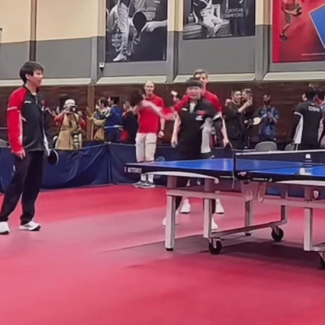 小咪开心 ​​​