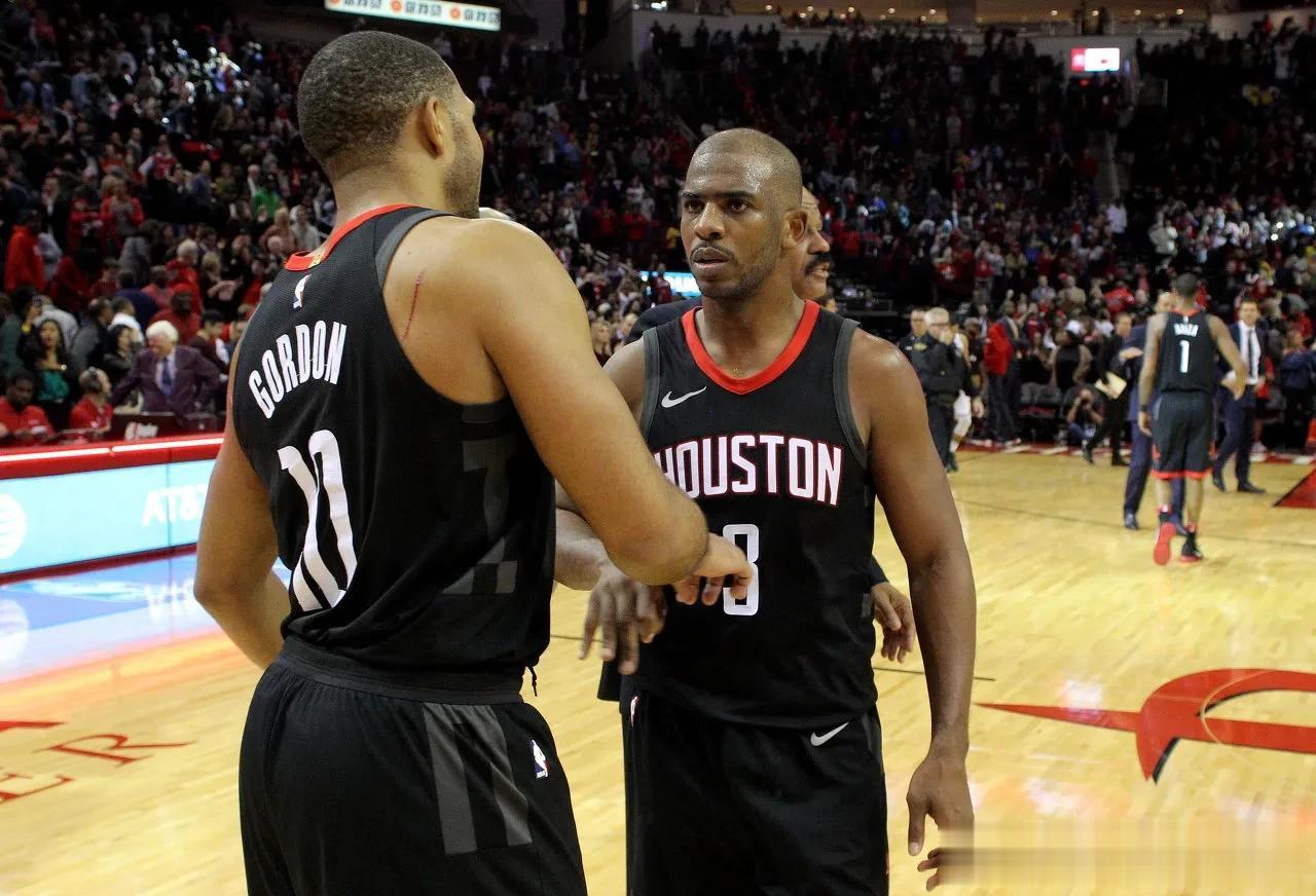 #NBA大实话# 
北京时间10月21日NBA太阳队后卫埃里克.戈登接受采访谈到