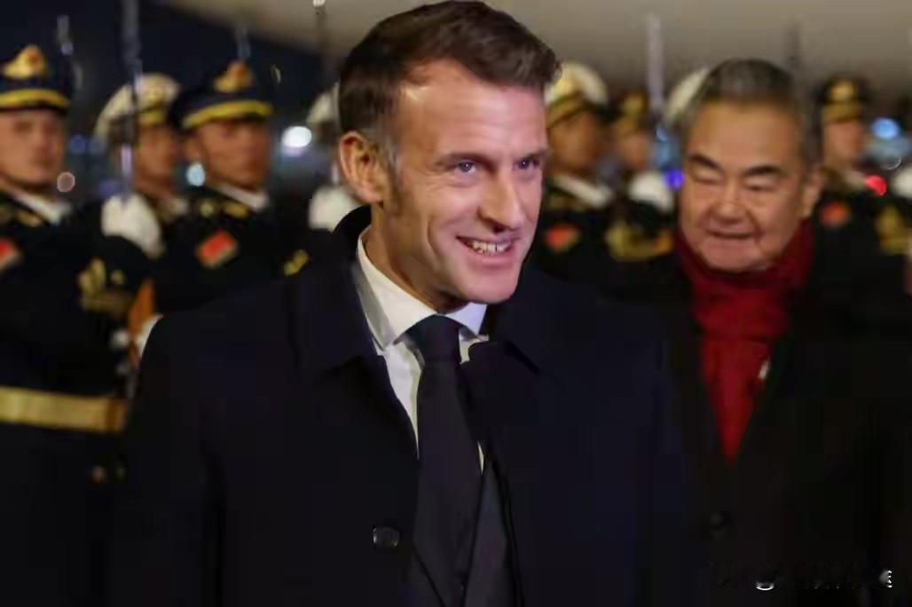 马克龙如愿访华，同时也说出了中国最想听到的声音！
 马克龙在北京受到会见，中方言