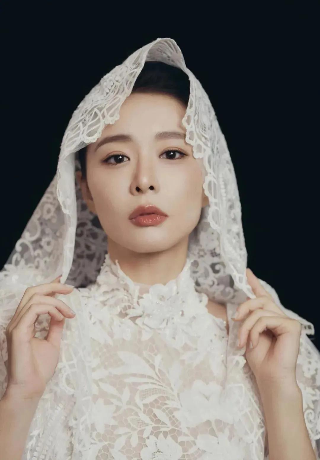 高叶，长得漂亮，演技也好，为啥年近40岁了，才小有名气呢？2023年主演《狂飙》