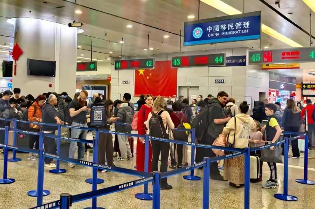 为什么朝鲜“闭关锁国？”其实不准确。朝鲜并非主动隔绝世界，更多是外部因素所致。