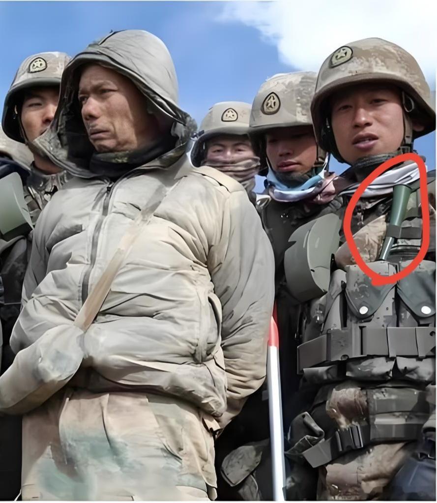 不懂就问，红圈里那是做什么用途？[并不简单] 