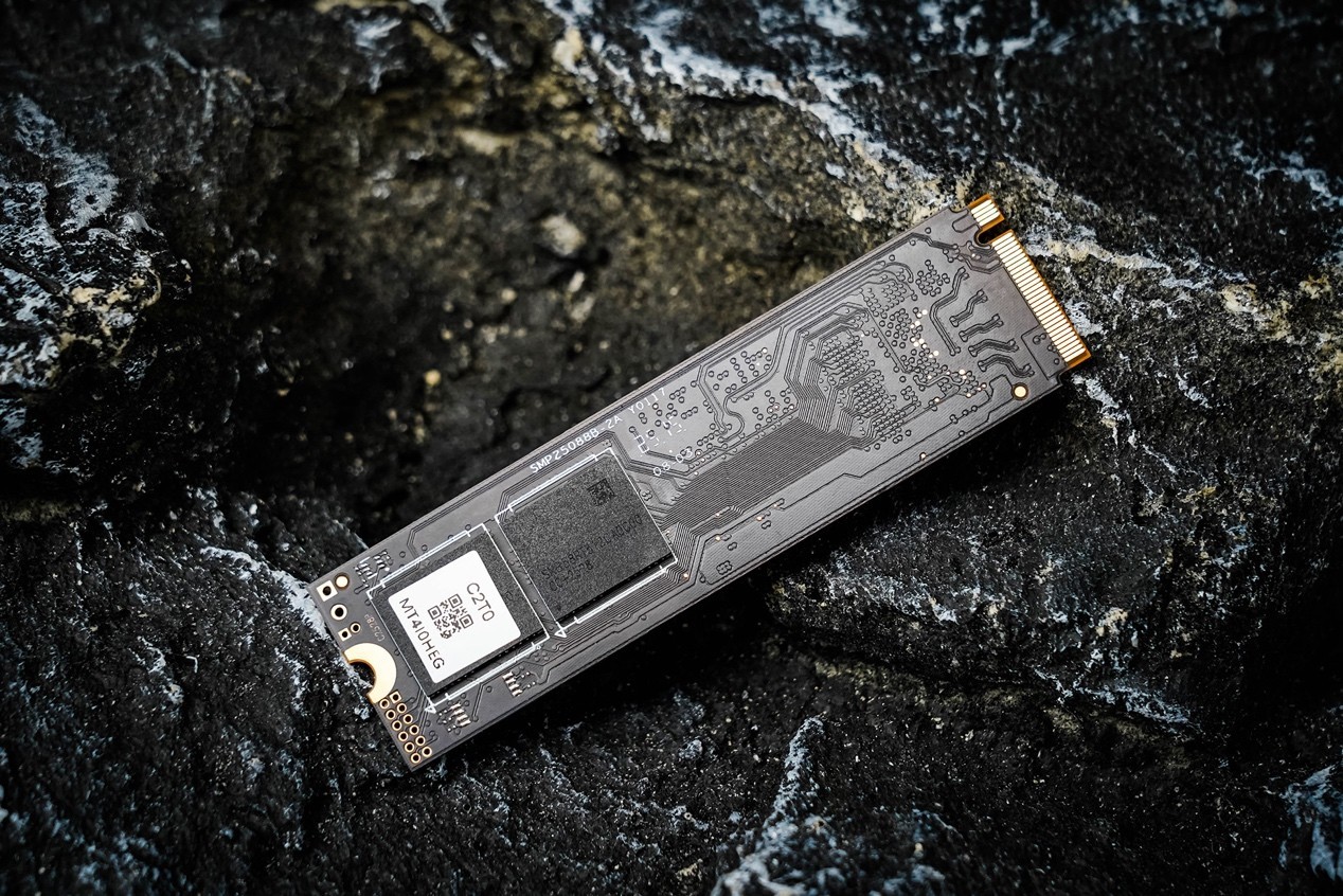 朗科絕影NV150HK固態硬盤評測 PCIe5.0真千里馬