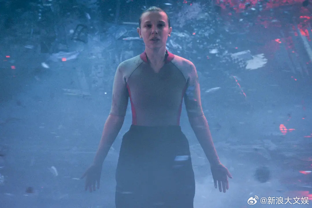 小11自曝怪奇物语完结后轻微抑郁 据外媒，“小11”米莉·博比·布朗透露在《怪奇