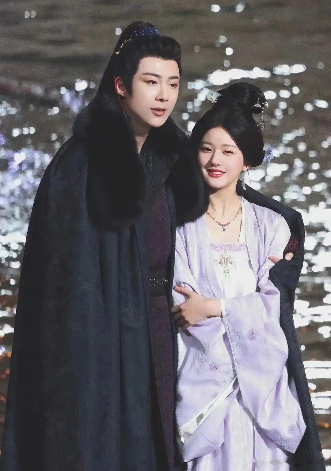 刘宇宁赵露思 VS虞书欣丁禹兮 哪对更有CP感 ​​​