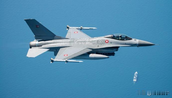3月29日，阿根廷宣布采购丹麦24架F-16战斗机，总金额在3亿美元。这意味着美