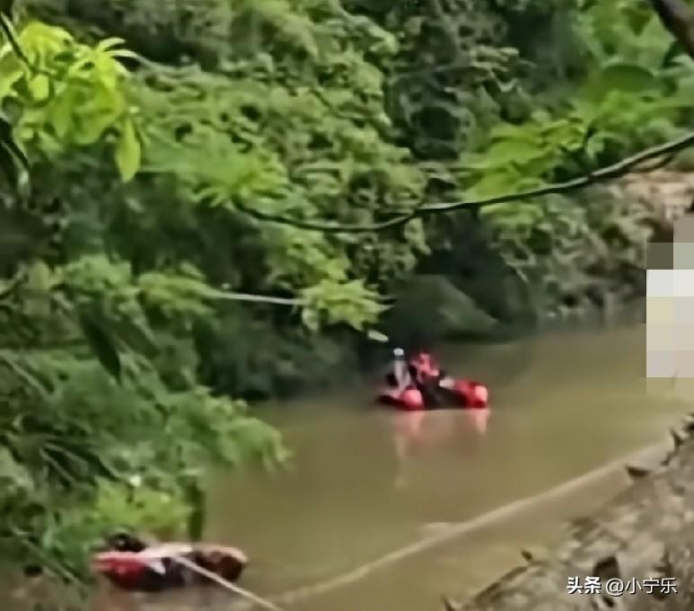 7月18日，广东惠州一温泉漂流景区，一名约十七八岁的小伙不幸溺水身亡。据景区负责