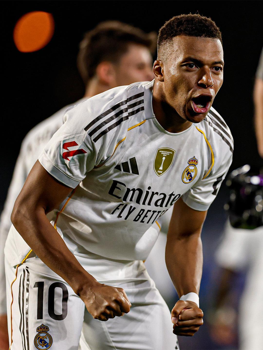 CRonaldo007[超话]姆巴佩姆巴佩年度50球 🚨50球！姆巴佩今年各项