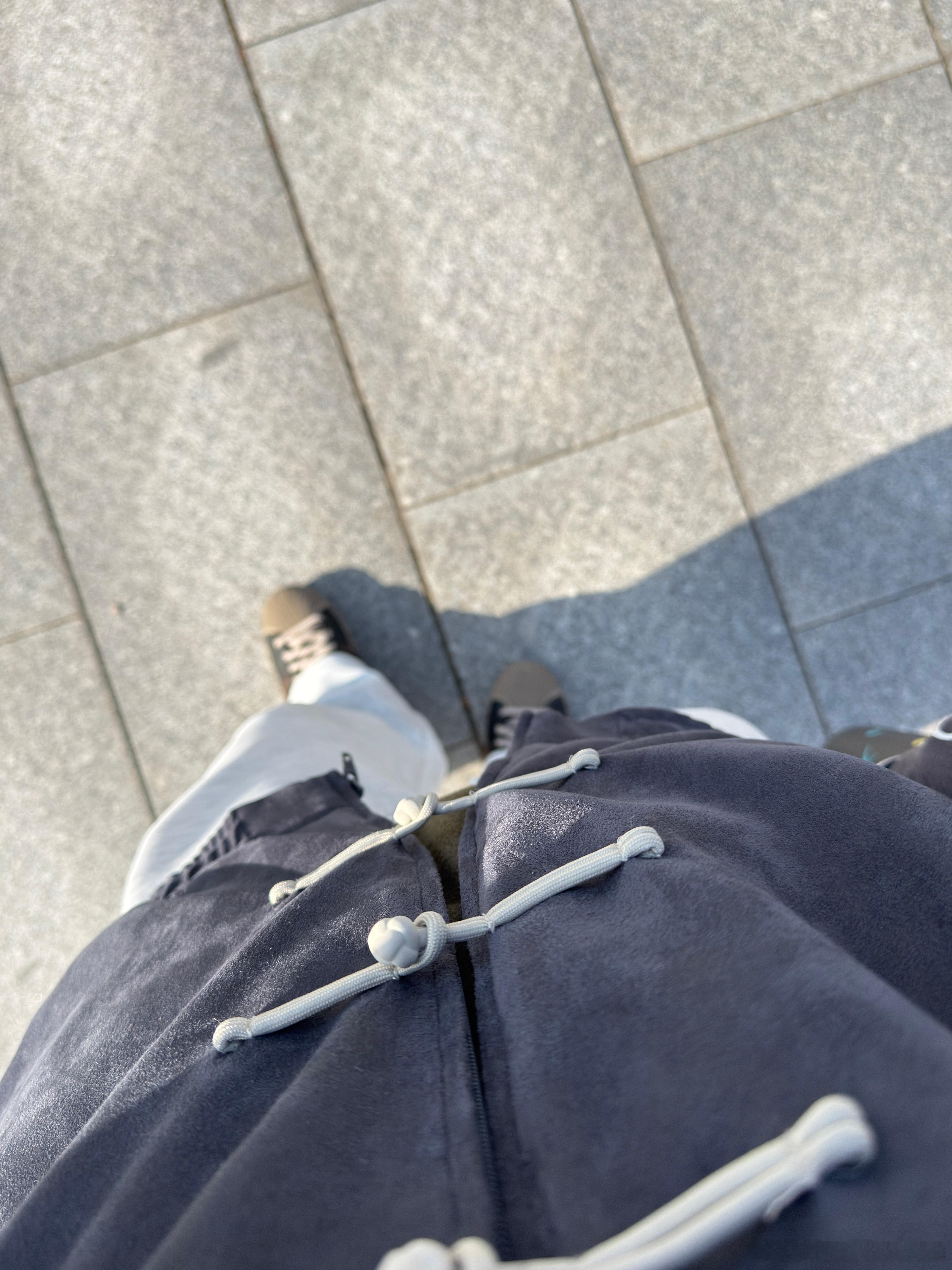 最终还是买了这个盘扣外套但是！掉价很厉害！不能去实体店买！ 