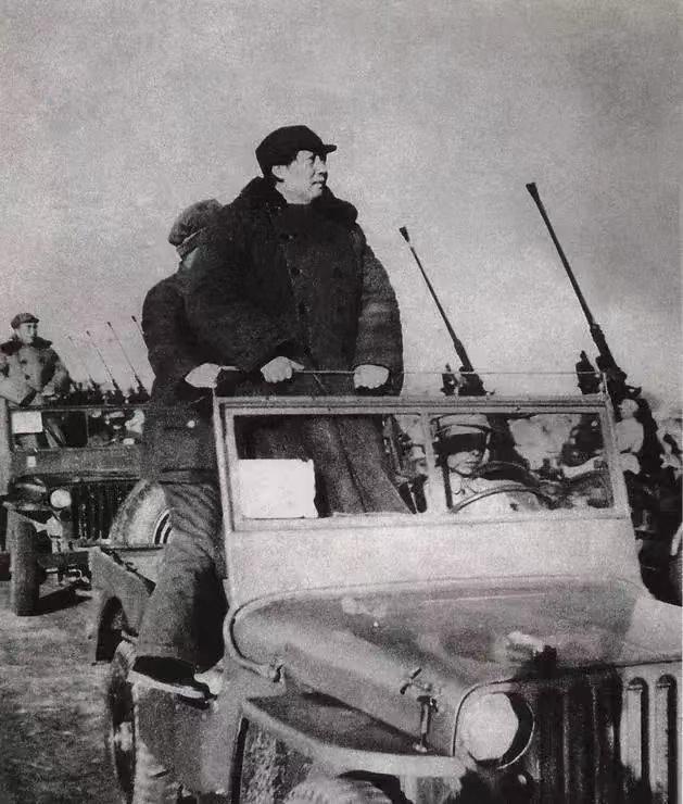 1949年，毛主席率部入驻北京，住在颐和园益寿堂。由于准备不充分，到了午间，叶子