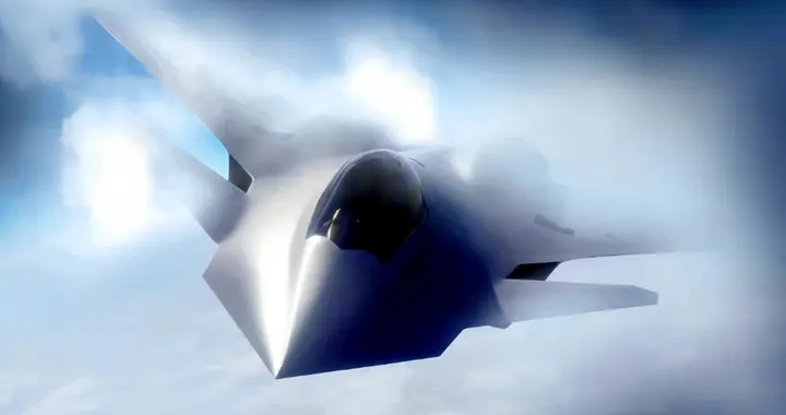 中国六代机飞得欢，美国F-47官宣投产，这速度藏着啥门道？