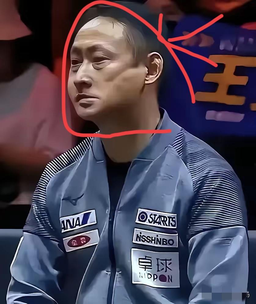 张本宇气的后牙槽都咬碎了
​今晚宝贝儿子张本智和迎来首战，对手是国乒小将陈俊菘。