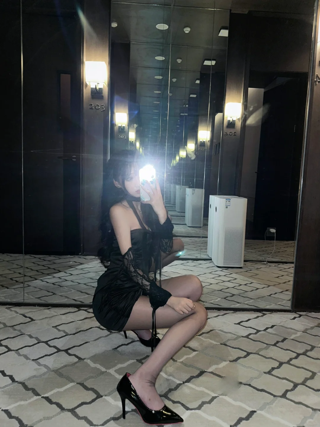 天色不早了 我们逃吧