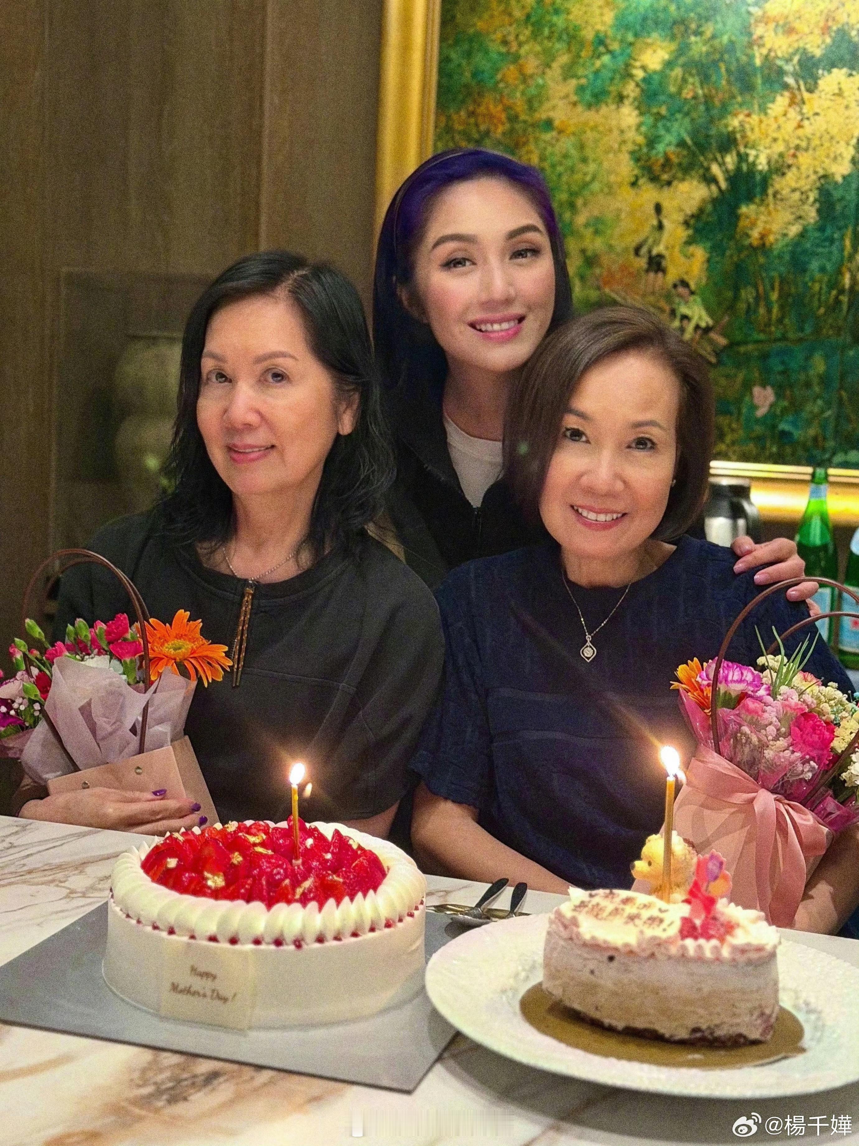杨千嬅和妈妈婆婆一起过母亲节杨千嬅和妈妈婆婆过母亲节 杨千嬅和妈妈婆婆一起过母亲