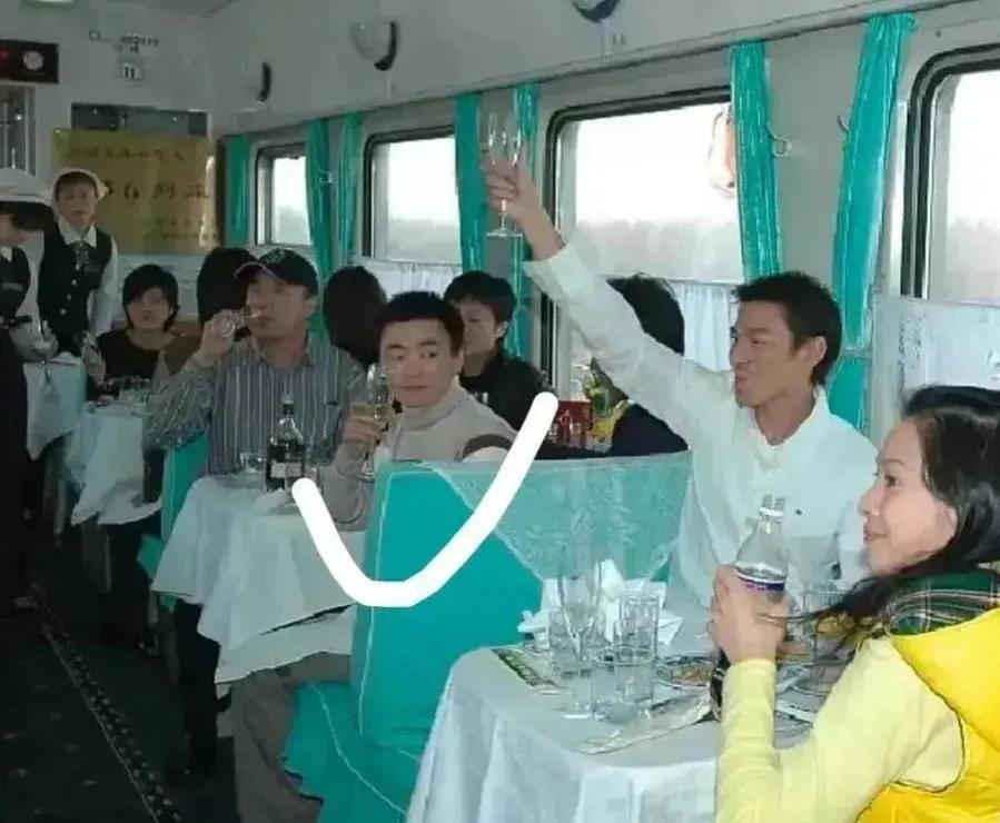 这是宝强的成名作，一炮而红！从此开挂了！一发不可收拾。
#娱乐圈精彩无限# 
 