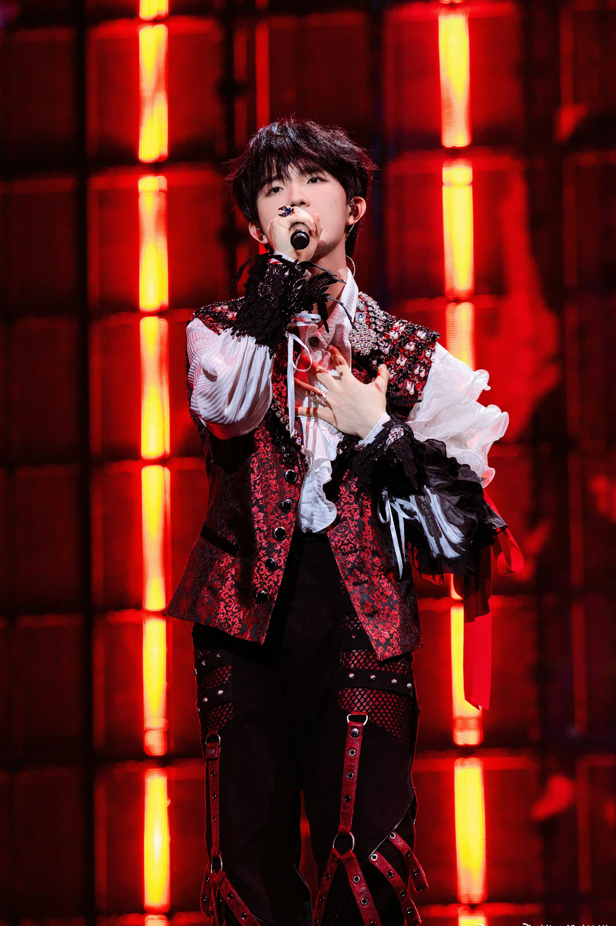 “对于曾经失去过的东西现在又被握在自己手里面的人来说，无论最终结果是怎么样，对于