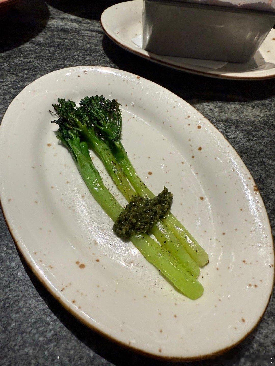 吃了个西餐，这三根，卖29，值吗？ 