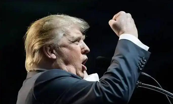 美国打伊朗的时候，真正下场参与的没几个。可要是调转枪口对准中国，美国一招呼，周边