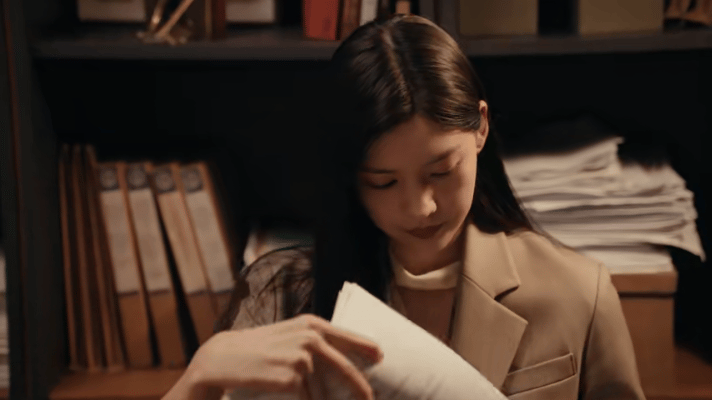 女神蒙上眼案件上烈度了女神蒙上眼 烈度与深度并存！案件生猛不低俗，人性刻画精准，