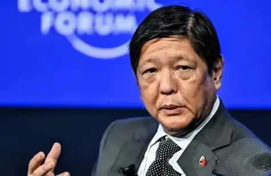 菲律宾距离美国太远，距离中国太近。中国是搬不走的邻居。

菲律宾选边站队，为美国