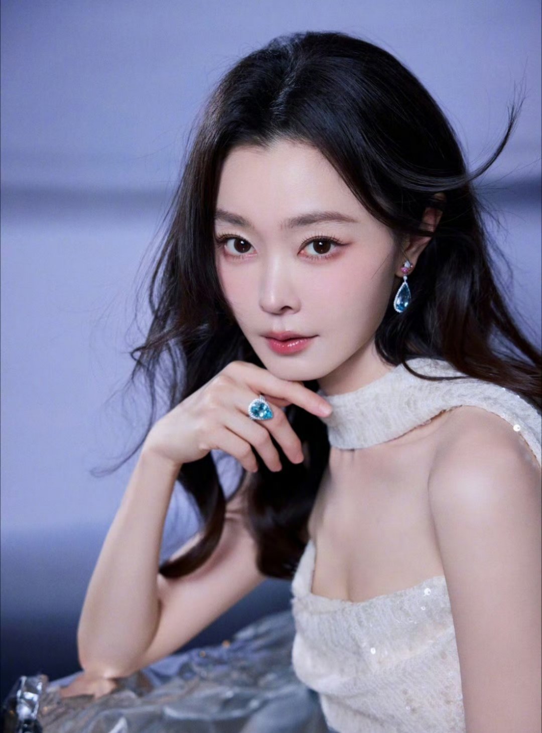 好适合宋轶的妆容，就这个宋轶美！冰清玉肌 好看