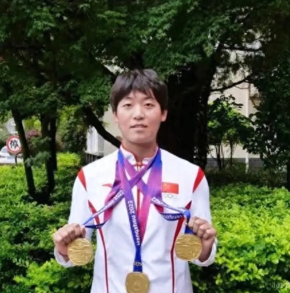 云南这盖子算是彻底捂不住了
范某文停职，
督导组直接进驻

        看着