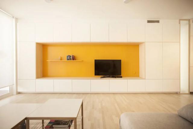 167㎡现代宜家风，大面积柜体+大胆的配色，设计效果很独特