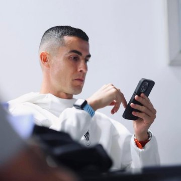克里斯蒂亚诺·罗纳尔多昨天在Instagram上失去了超过800万粉丝。 