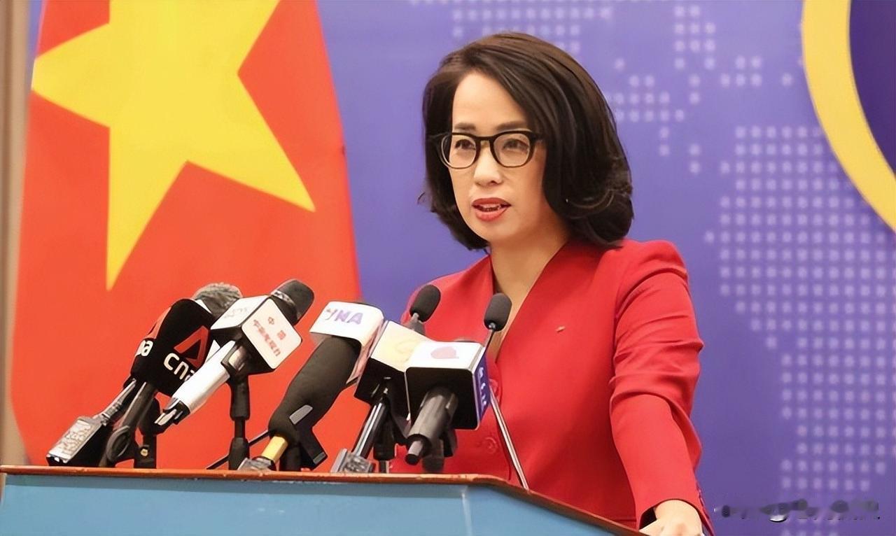 美国带着13个跟班跑到南海砸场子！连一向滑头的越南也趁乱下场，想浑水摸鱼。结果中