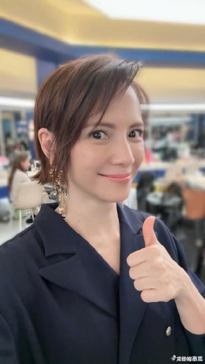 整个长沙都听到李心洁的名字了李心洁粉丝演我追星 谁看了不说一句李心洁粉丝太给力了